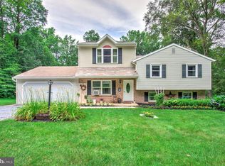 1477 Morgantown Rd, Morgantown, PA 19543