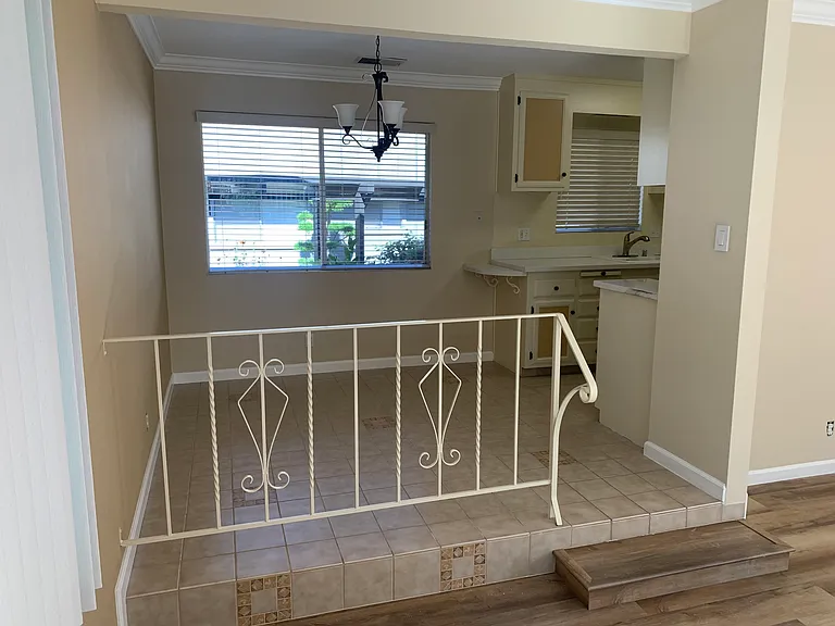 Pinehaven Garden Apartments — Photo 29