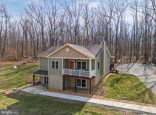 216 Cooke Ln, Bumpass, VA 23024