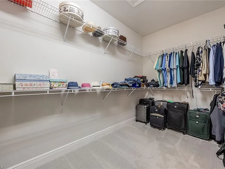 2555 Seychelles Dr #406 — Photo 30