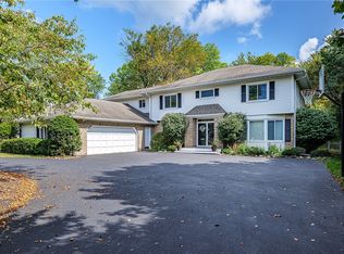 100 Winslow Ave, Rochester, NY 14620