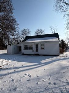 811 2nd St W, Scott City, MO, 63780