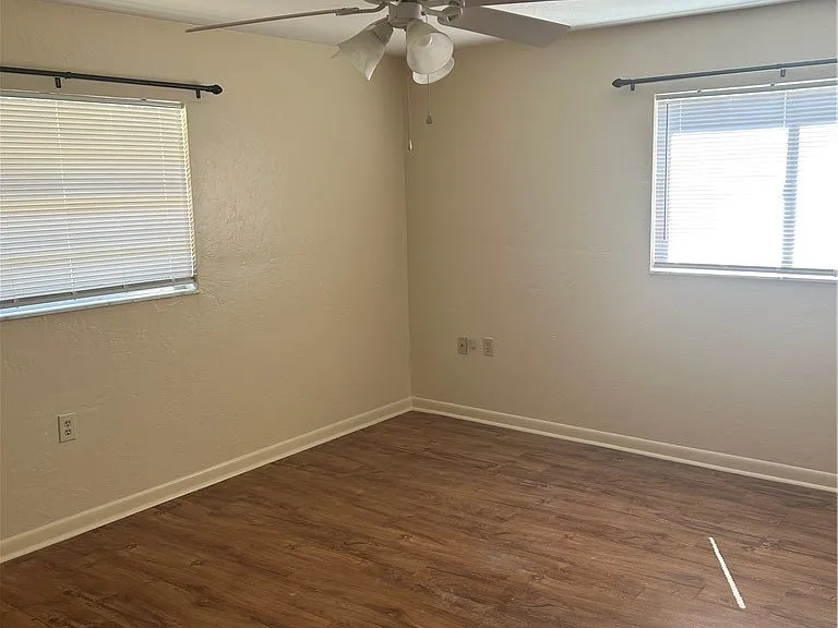 209 S Tyler St — Photo 11