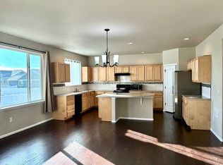 10322 17th St, Greeley, CO 80634