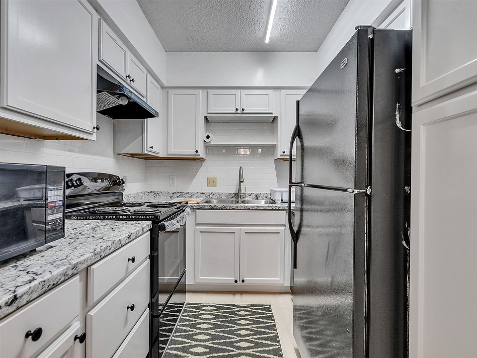 1st image of 2601 Bellefontaine St #2601B317