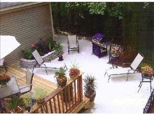 261 Webber Hill Rd, Kennebunk, ME 04043