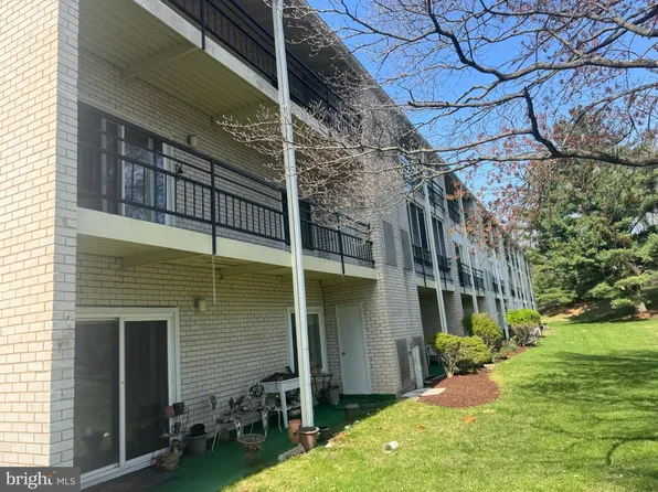 15401 Bassett Ln Unit 2B, Silver Spring, MD 20906