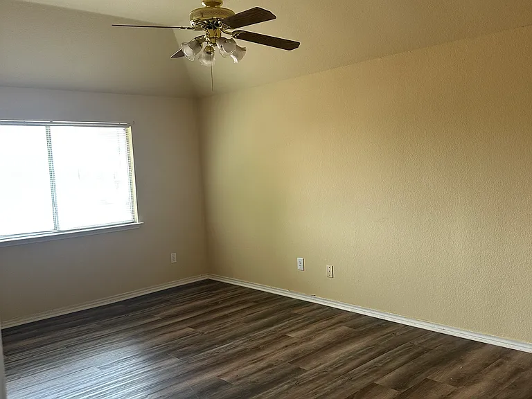 Large bedroom