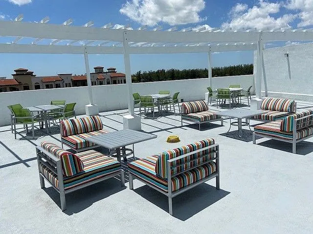 The Club at Crystal Lake — Photo 9