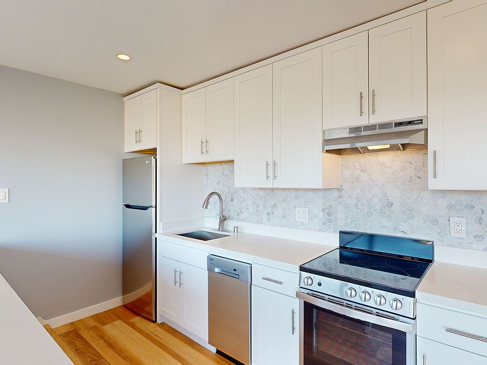 1st image of 3420 Market St APT 3