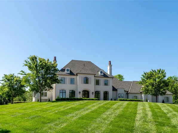 549 S Mason Rd, Saint Louis, MO 63141