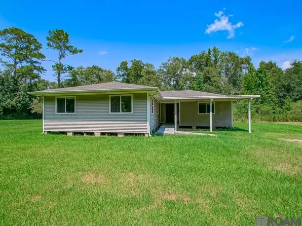 14307 Piedescalzo Ln, Hammond, LA 70403