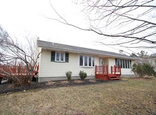 668 Quaker Meeting House Rd, Honeoye Falls, NY 14472