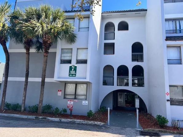 1820 N Congress Avenue #201, West Palm Beach, FL 33401