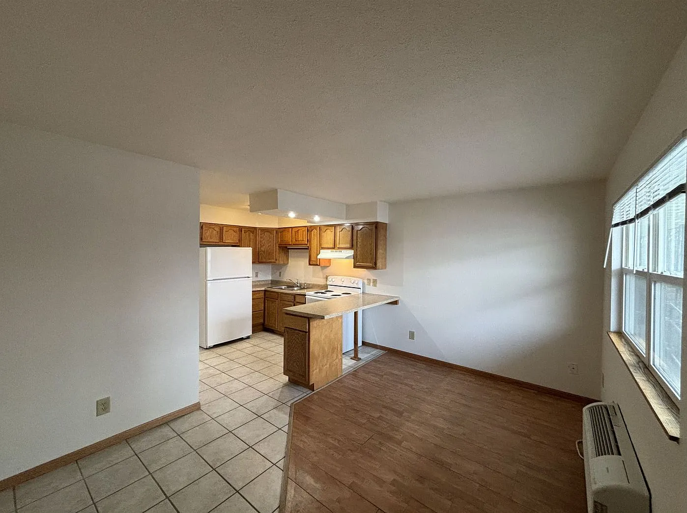 1320 Bainbridge St — Photo 2