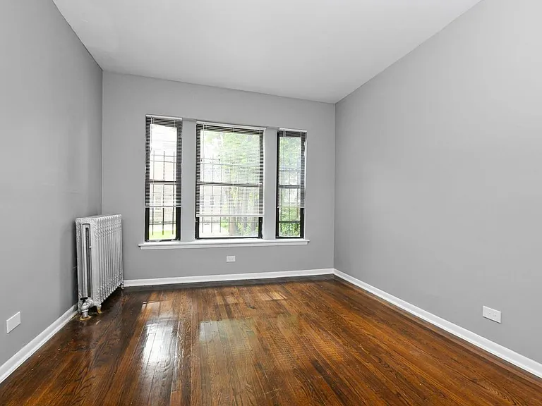 4352-58 S Indiana Ave #118-124 — Photo 5