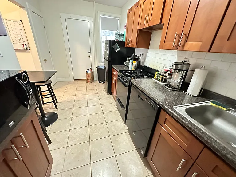 8 Vinal St #33 — Photo 14