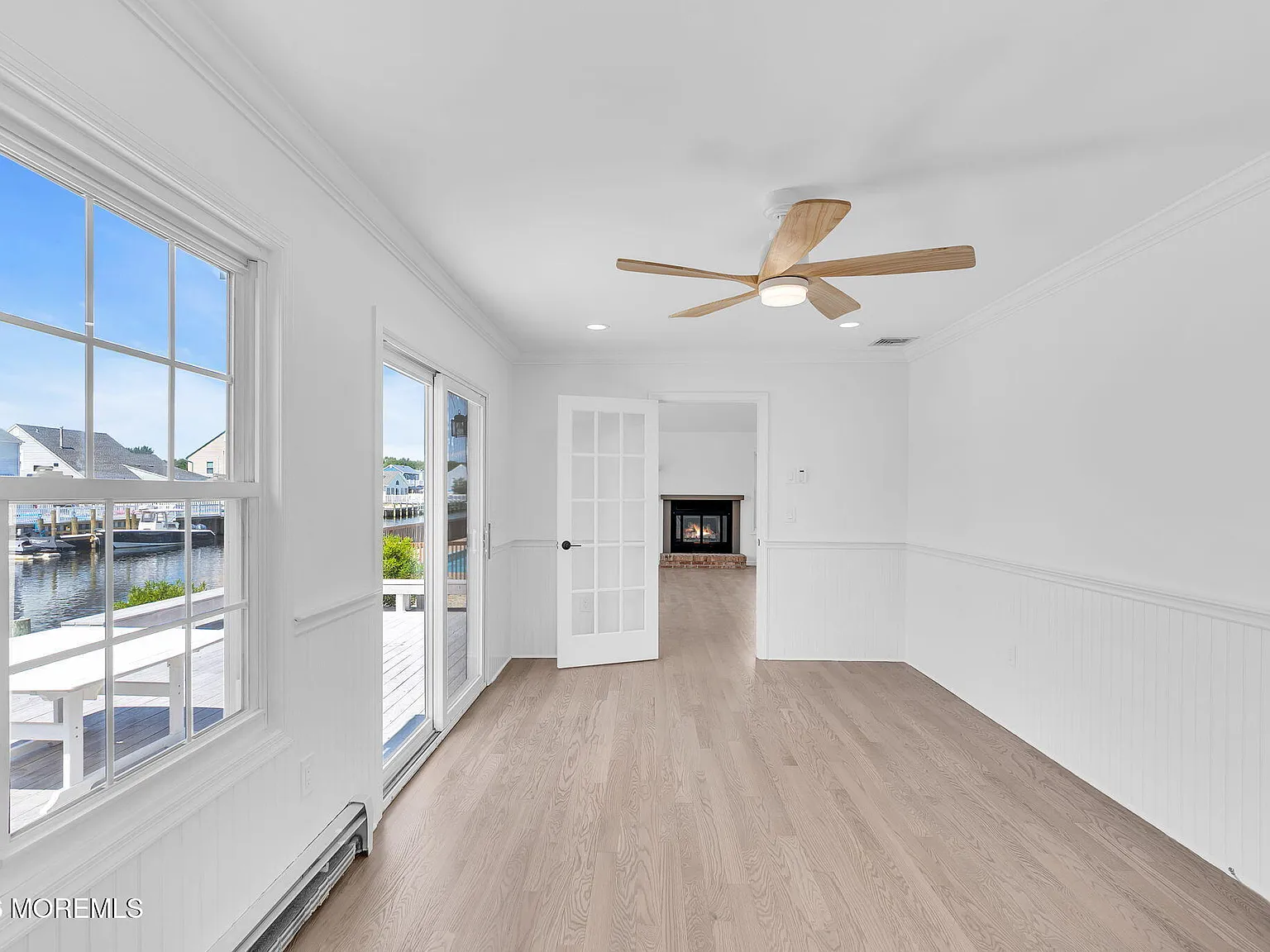 3 bed, 1.5 bath, 1285 sqft, $4,200 — Photo 4
