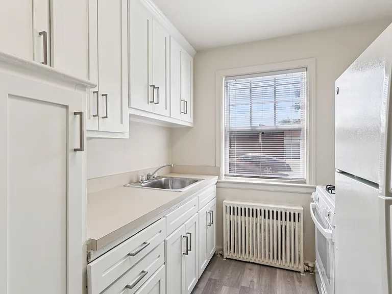 Greenwood Village Apartments — Photo 16
