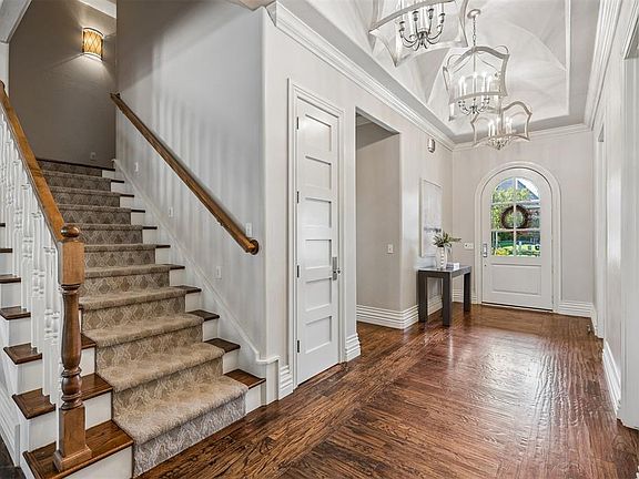 5th image of 16738 Little Leaf Ct