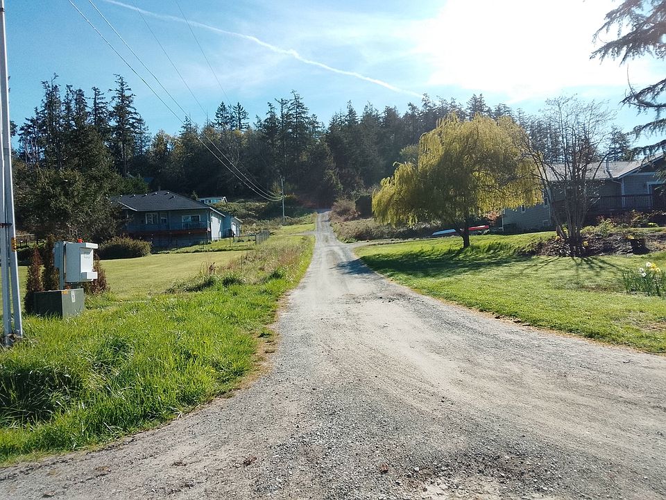 2nd image of 514 Rozeway Pl