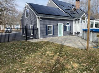 3 Northwind Cir, Ledyard, CT 06339