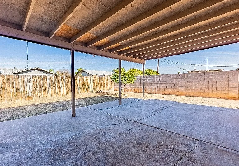 532 W Dublin St — Photo 41