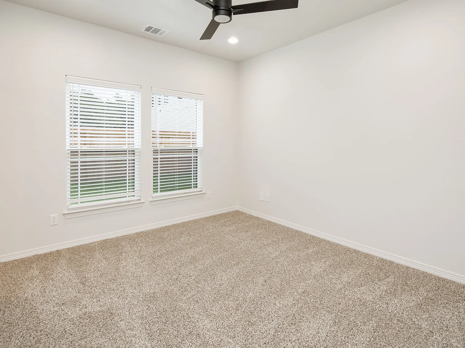 205 Park Place - 1 — Photo 2