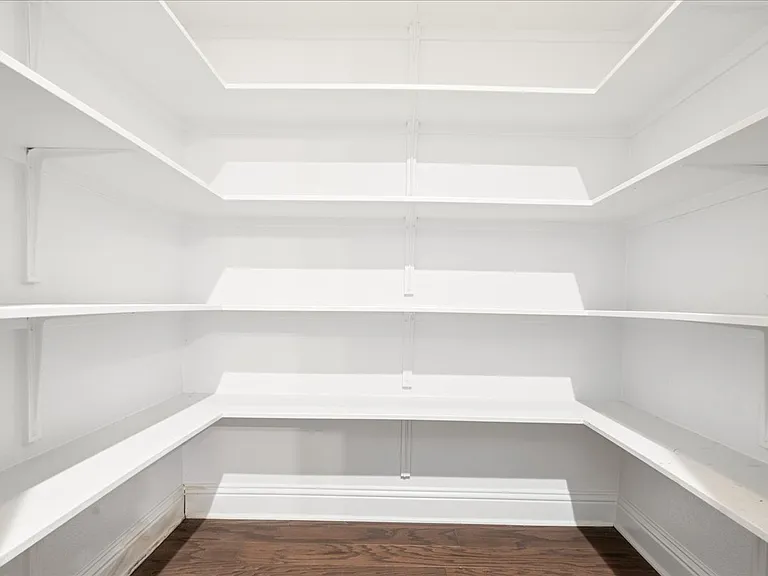 108 Strata Dr — Photo 22