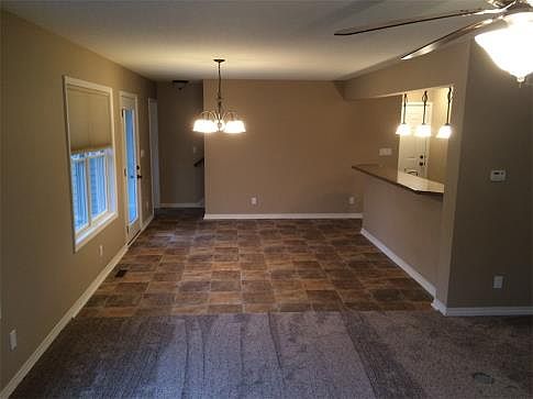 5th image of 2914 Somerset Dr
