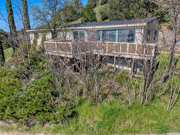 3rd image of 7047 Butte Street