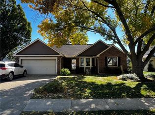 1109 SW 8th Ter, Lees Summit, MO 64081