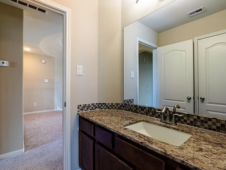 13210 Southern Orchard Ln — Photo 24