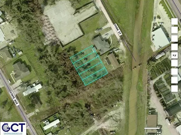 Staten Ave, Harvey, LA 70058