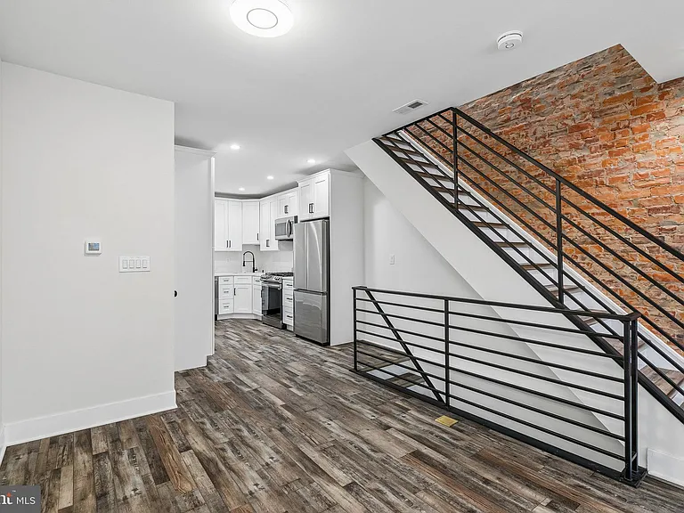 3156 Almond St — Photo 14