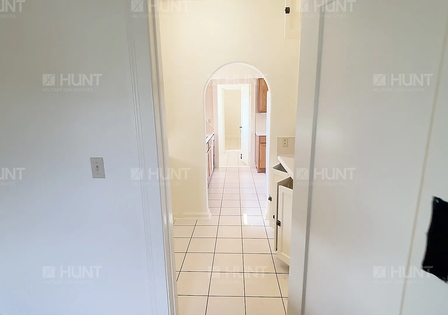 4 bed, 2298 sqft, $2,457 — Photo 4