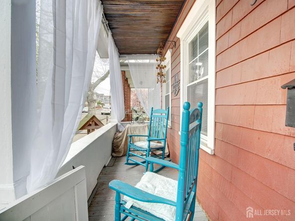 381 Keene St, Perth Amboy, NJ 08861