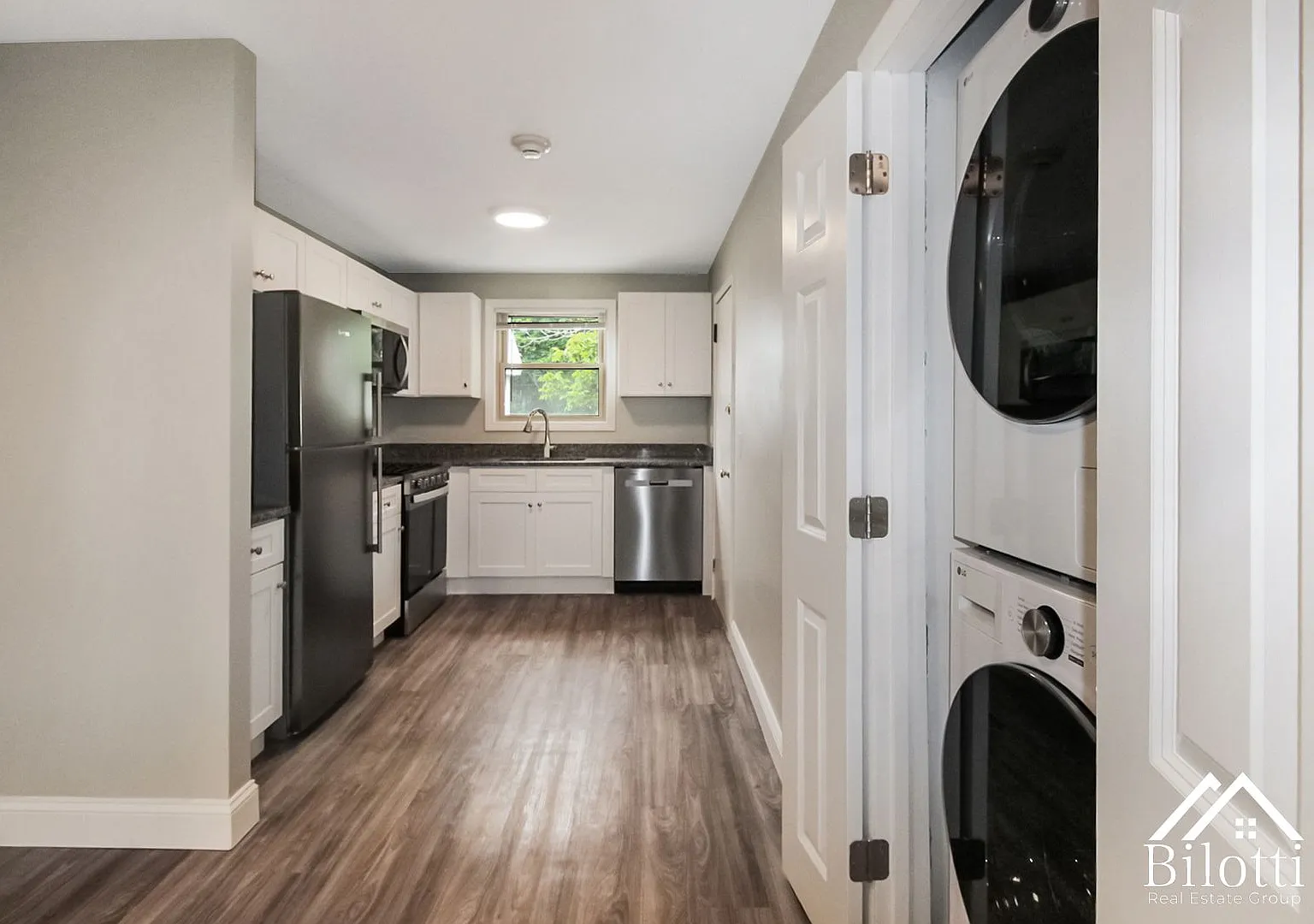 428 Hope — Photo 3