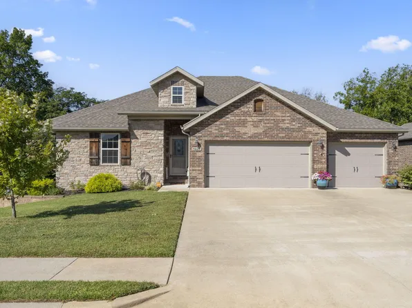 5627 S Cloverdale Lane, Battlefield, MO 65619