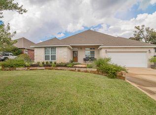 2074 Ravenstone Loop, College Station, TX 77845