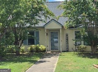 125 Wingate Cir, Warner Robins, GA 31088