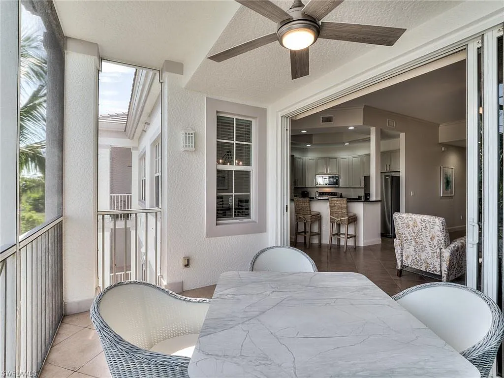 2 bed, 2.0 bath, 1268 sqft, $3,045 — Photo 3