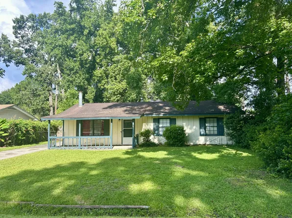 545 Amy Dr, Goose Creek, SC 29445