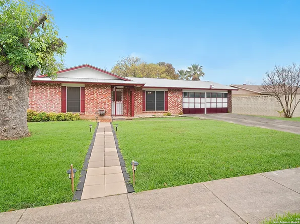8346 SHOAL CREEK DR, San Antonio, TX 78251