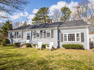 15 Pilot Dr, East Dennis, MA 02641