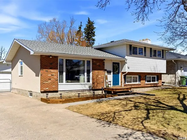 34 Selby CRESCENT, Regina, SK S4T 6W1