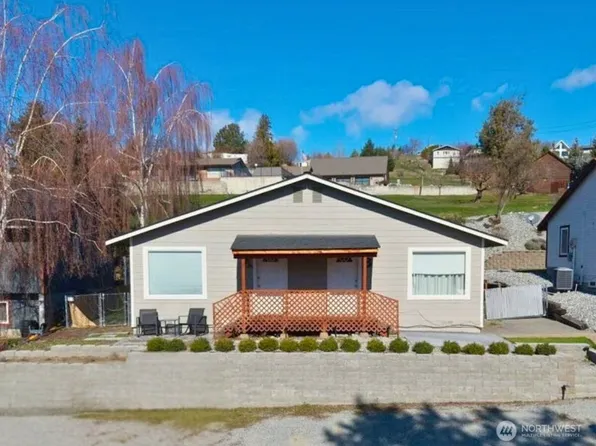 380 N Shore Court, Manson, WA 98831