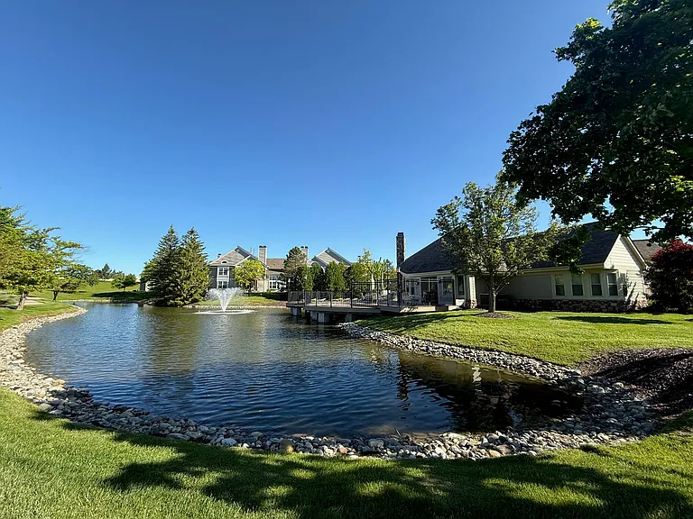 1553 Long Meadow Trl — Photo 14