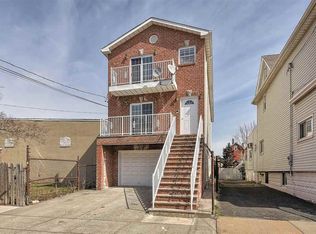 9 E 47th St, Bayonne, NJ 07002