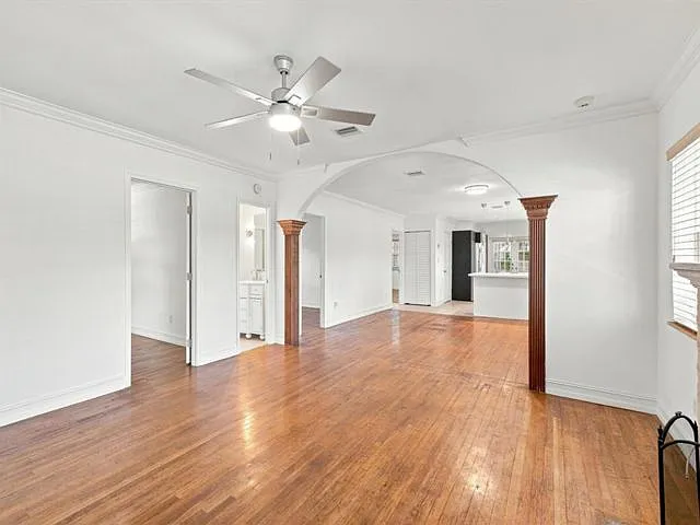 1658 Jackson St — Photo 5